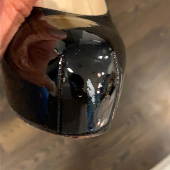 Shoes - Picture 8 of 8